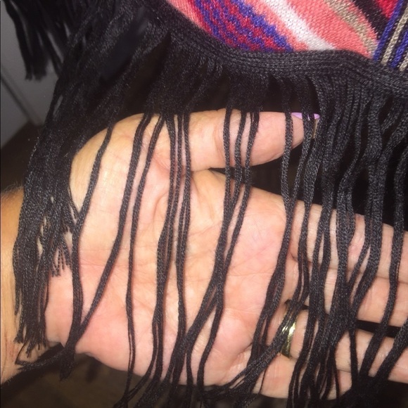 New Directions size small southwest print vest poncho fringe chevron - Picture 11 of 13